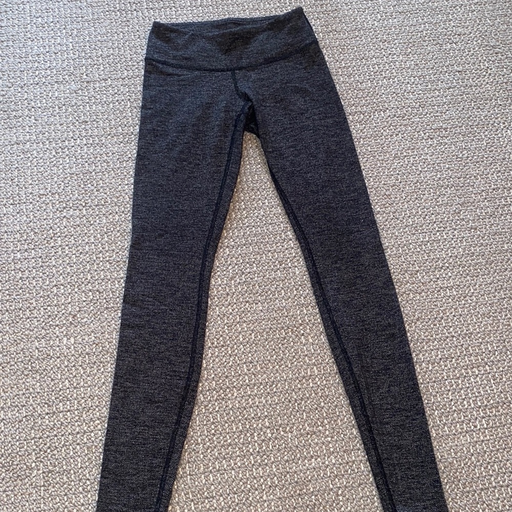 Lululemon leggings. Size 4